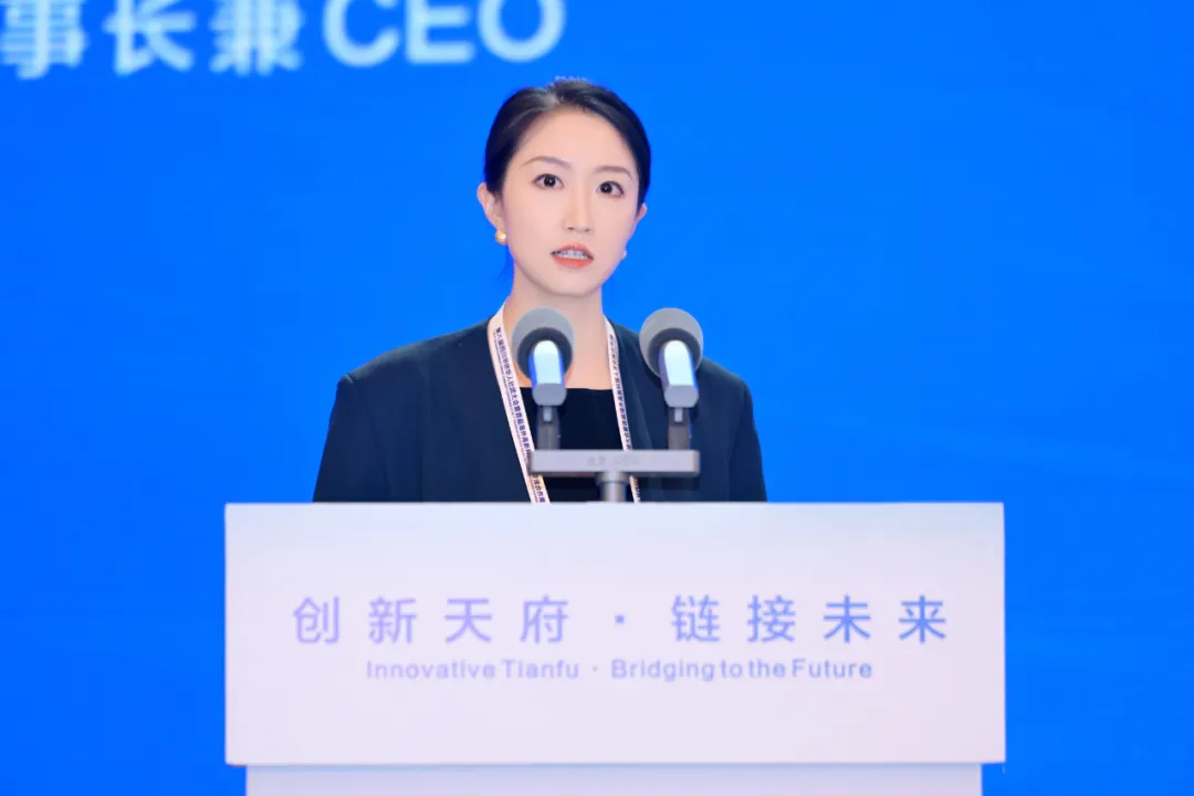 越凡创新董事长兼CEO黄山出席天府峨眉专家对接会，分享具身智能前沿成果